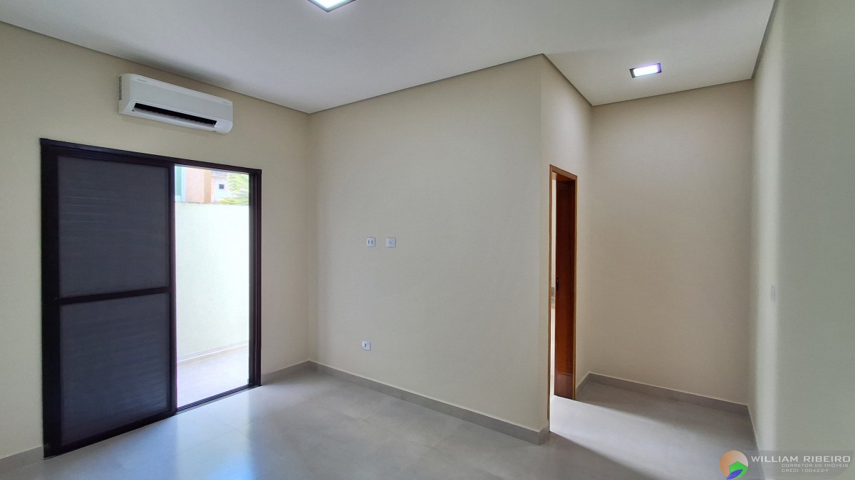 Casa para venda em Peruíbe no bairro CONDOMÍNIO FECHADO