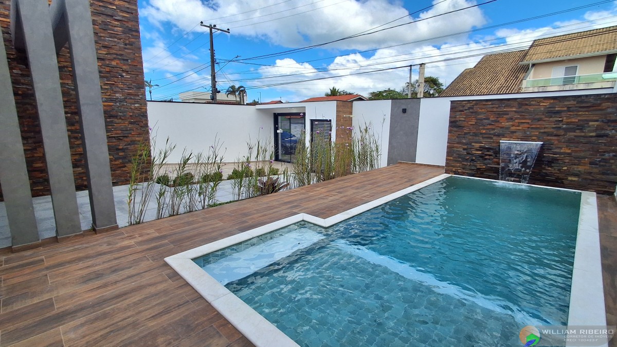 Casa para venda em Peruíbe no bairro Beira Mar