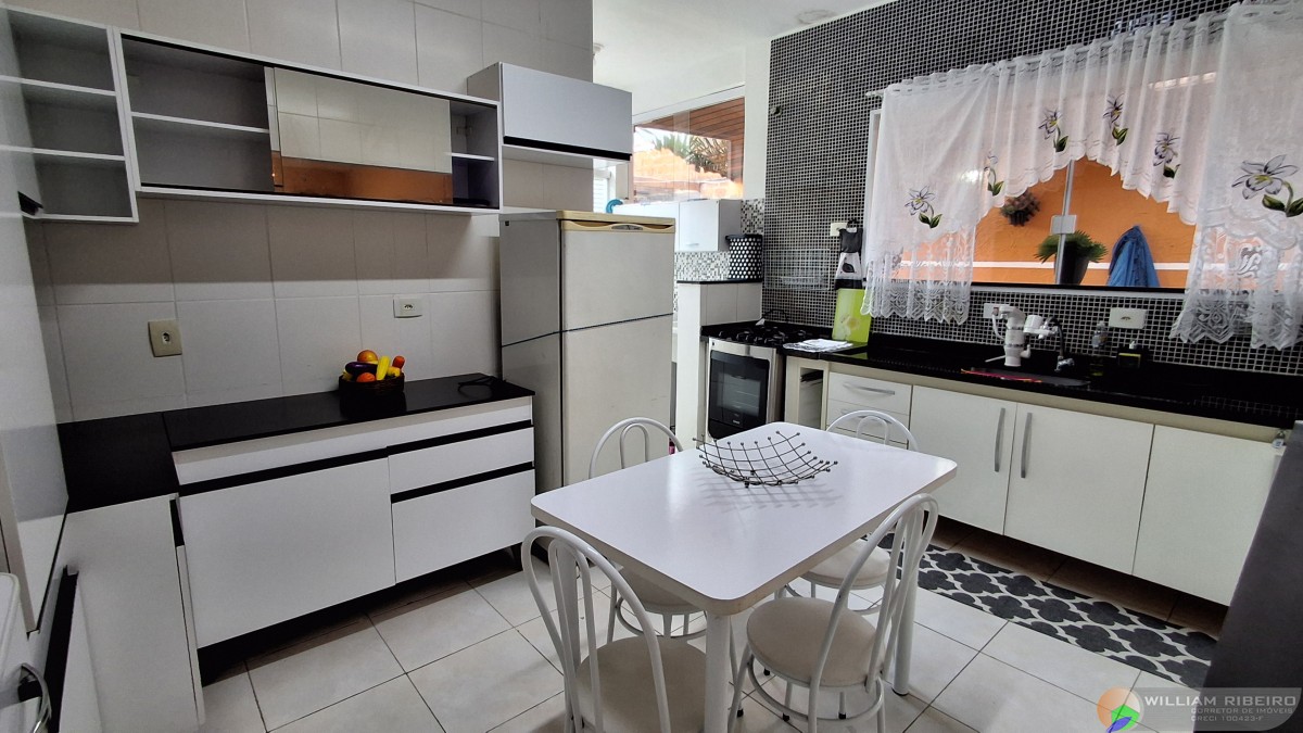 Casa para venda em Peruíbe no bairro Lado praia _ a menos de 400 m da praia