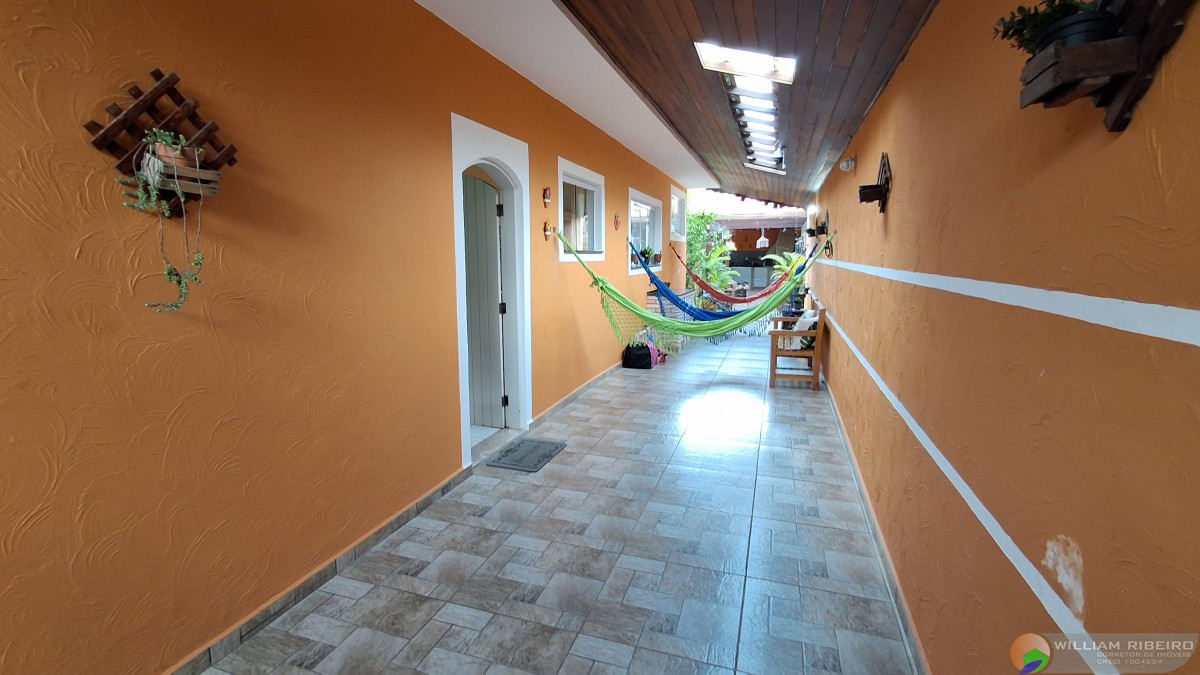 Casa para venda em Peruíbe no bairro Lado praia _ a menos de 400 m da praia