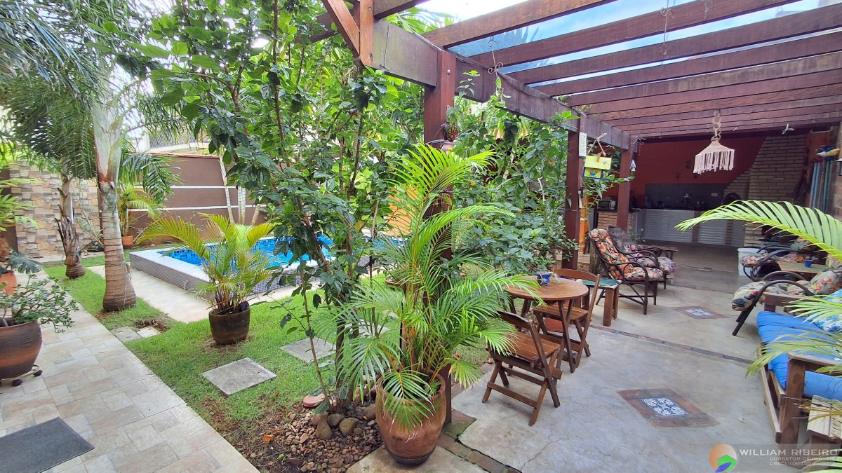 Casa para venda em Peruíbe no bairro Lado praia _ a menos de 400 m da praia